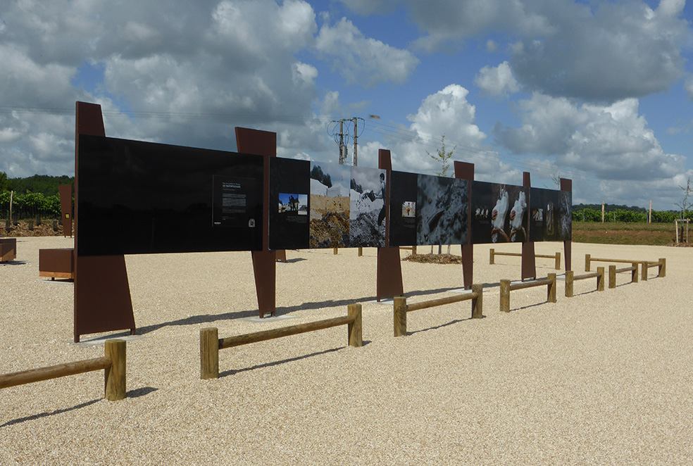 Panneaux décoratifs extérieurs en fer peinture imitation rouille