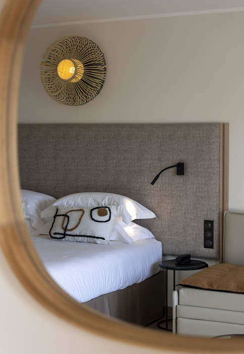 AGENCEMENT CHAMBRE HOTEL