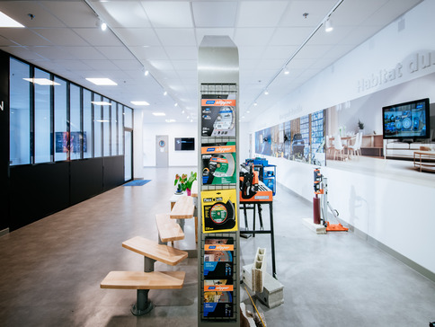 AGENCEMENT SHOWROOM SAINT-GOBAIN