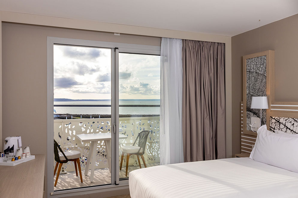 agencement chambre vue mer hôtel Hilton Garden Inn Le Havre 