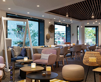 agencement hôtel ; espace lobby