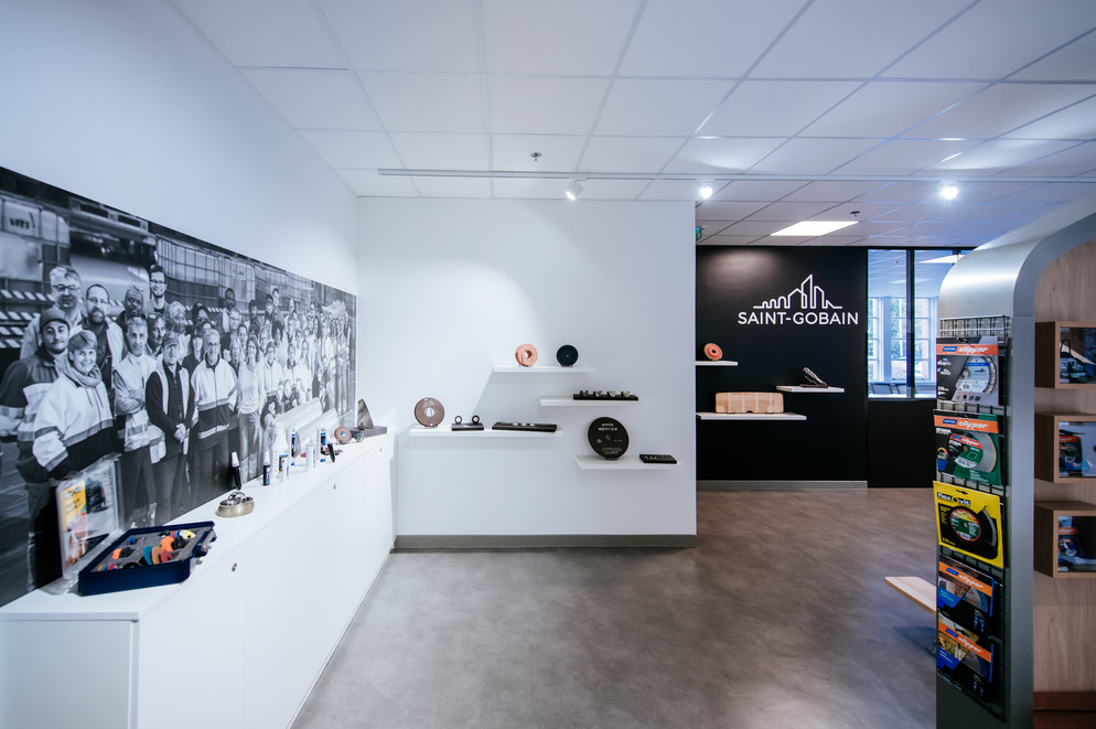 AGENCEMENT SHOWROOM SAINT-GOBAIN