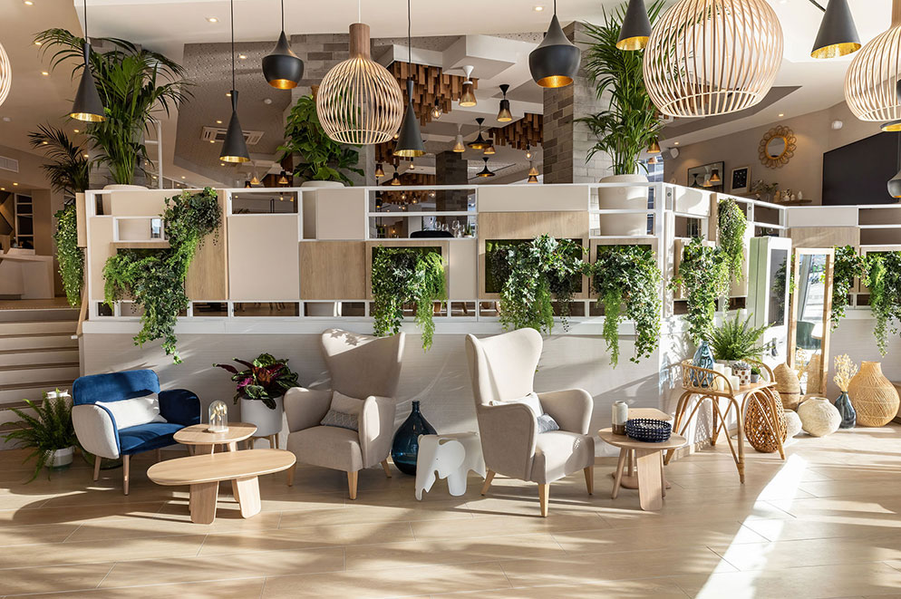 Agencement accueil, espace détente et attente hôtel Hilton Garden Inn Le Havre 