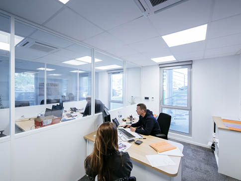 AGENCEMENT BUREAUX GL EVENTS POITIERS