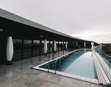Agencement - hôtel - piscine et spa