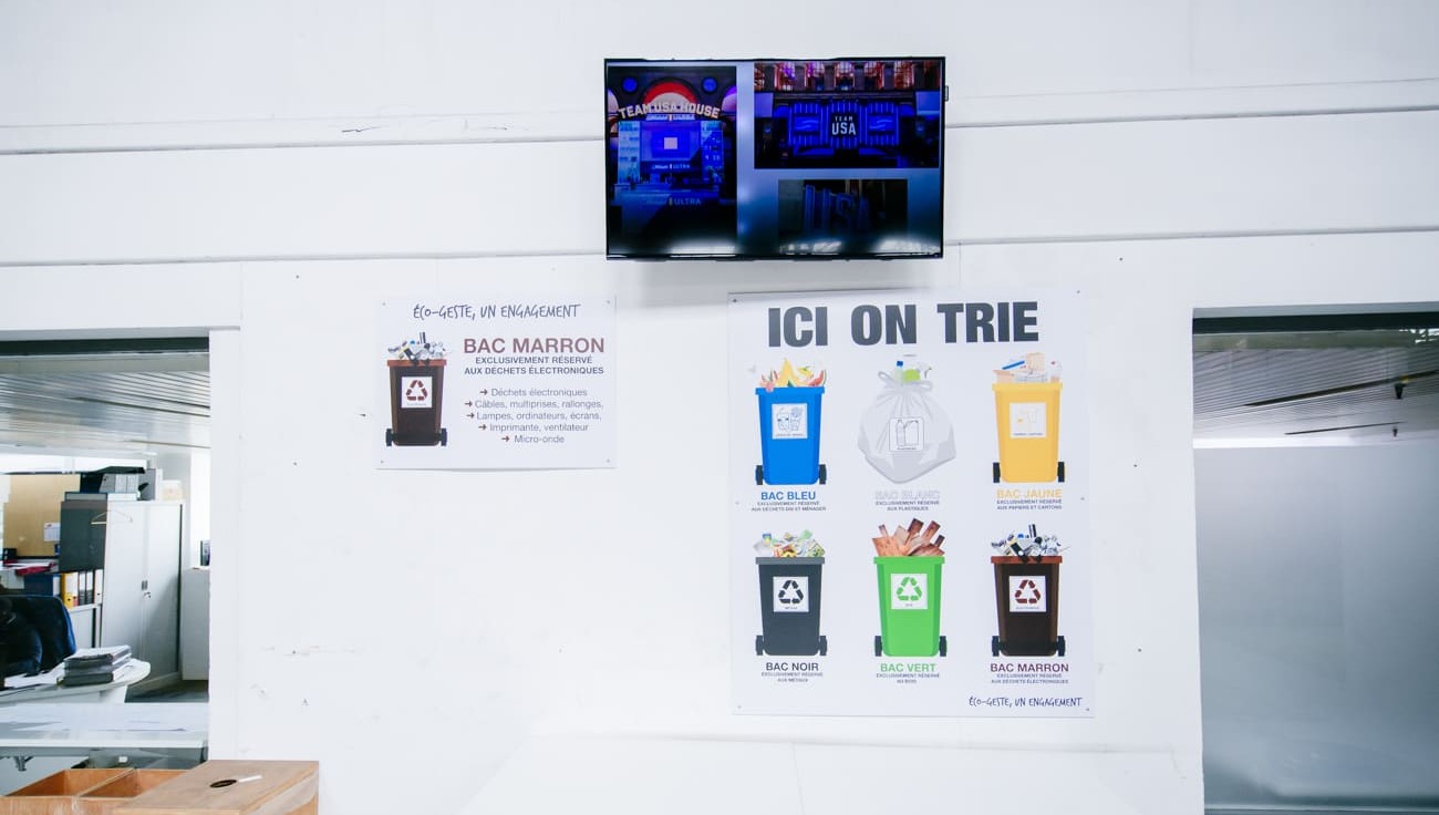 équipements bureaux plantes