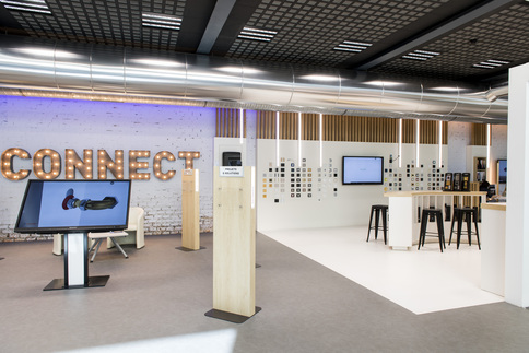 Agencement showroom d'entreprise sur mesure