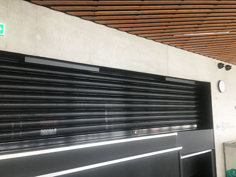 agencement des bars ; Arena Futuroscope 