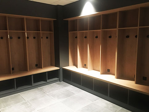 agencement vestiaires Arena Futuroscope