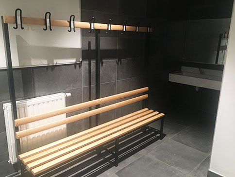 agencement des vestiaires ; Arena Futuroscope 
