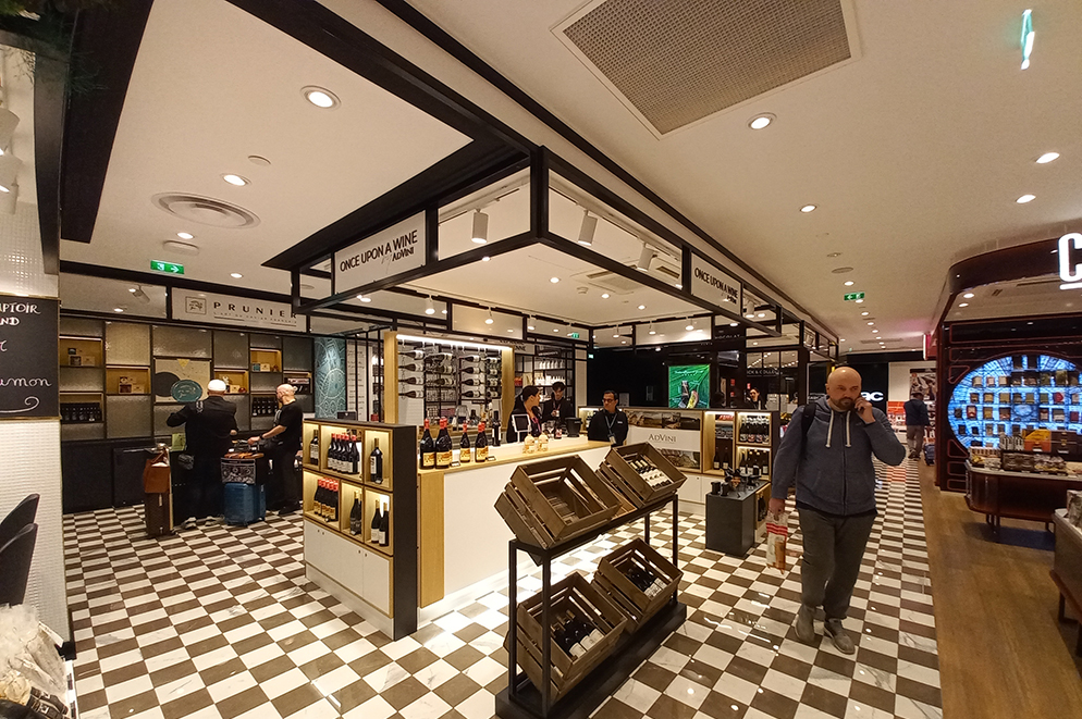 AGENCEMENT POP UP STORE ADVINI