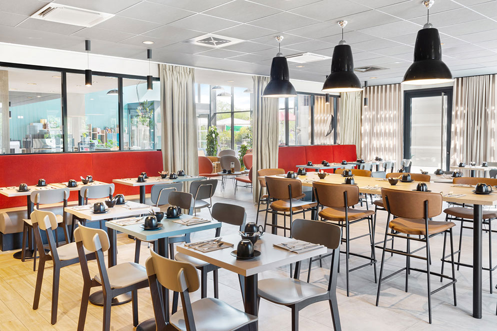 salle déjeuner hotel best western dijon