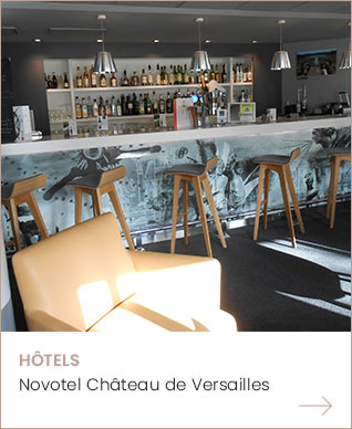 Agencement du bar lounge Novotel Versailles