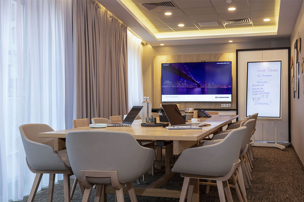 salle de seminaire - meuble sur-mesure - Hotel Hilton Garden Inn Massy