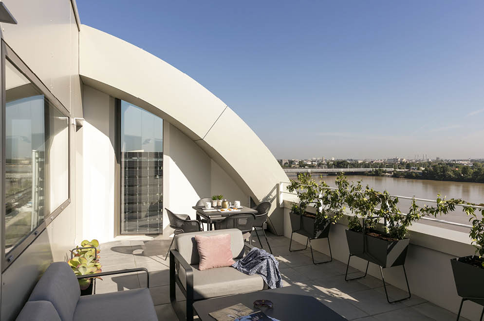 PIECES A AMENAGER HOTEL