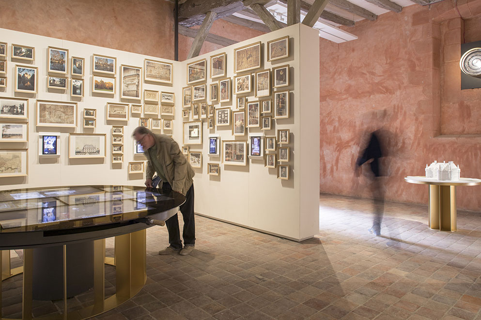 Agencement d'un musée - mobilier d'exposition