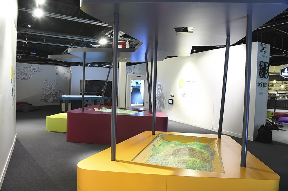 Meuble d'exposition design