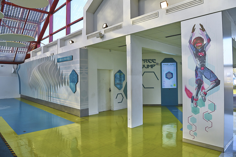 Scénographie : Signalétique et décorations murales